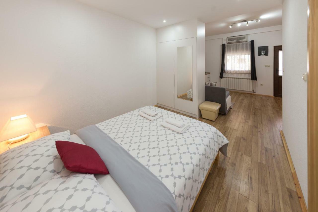 Studio Apartments Plitvice Lacus Korenica Exterior foto