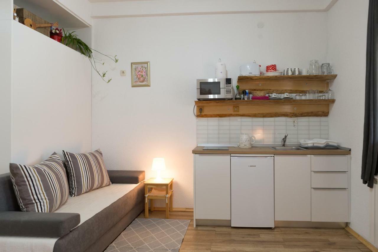 Studio Apartments Plitvice Lacus Korenica Exterior foto
