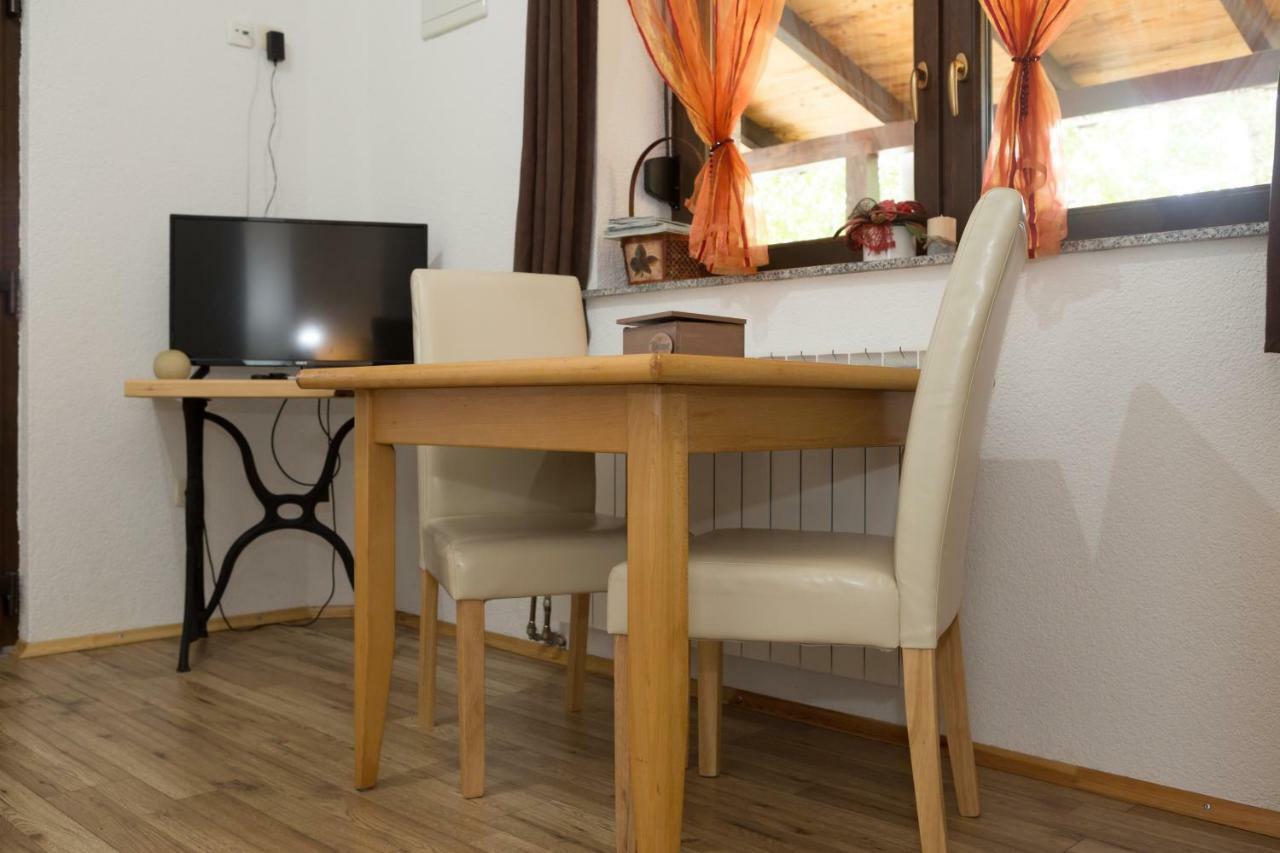 Studio Apartments Plitvice Lacus Korenica Exterior foto
