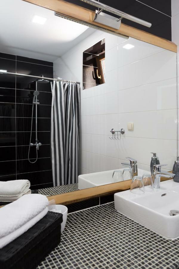 Studio Apartments Plitvice Lacus Korenica Exterior foto