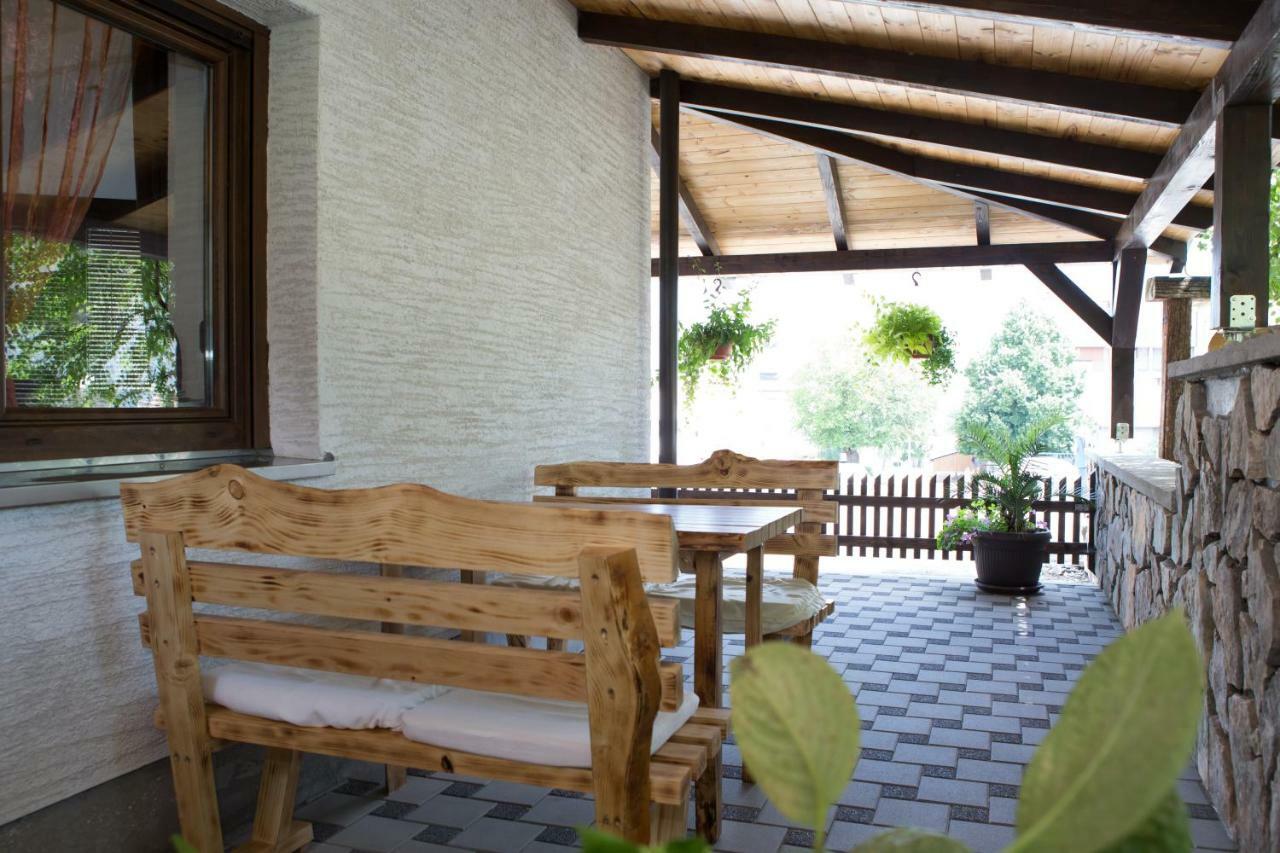 Studio Apartments Plitvice Lacus Korenica Exterior foto